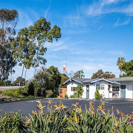 Scandia Motel Carlsbad Zewnętrze zdjęcie