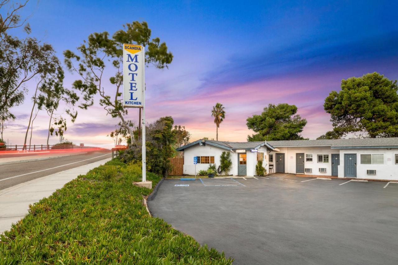 Scandia Motel Carlsbad Zewnętrze zdjęcie