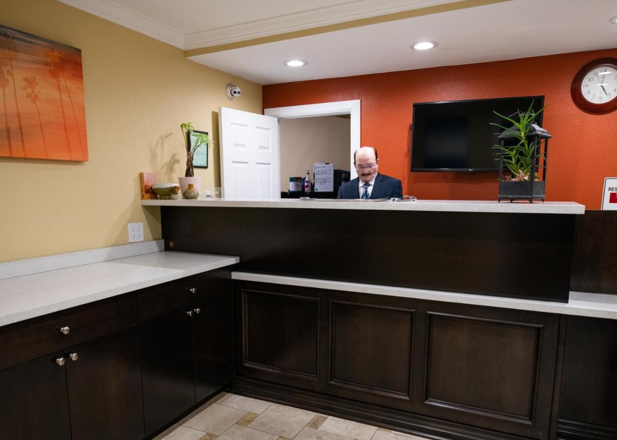 Scandia Motel Carlsbad Zewnętrze zdjęcie