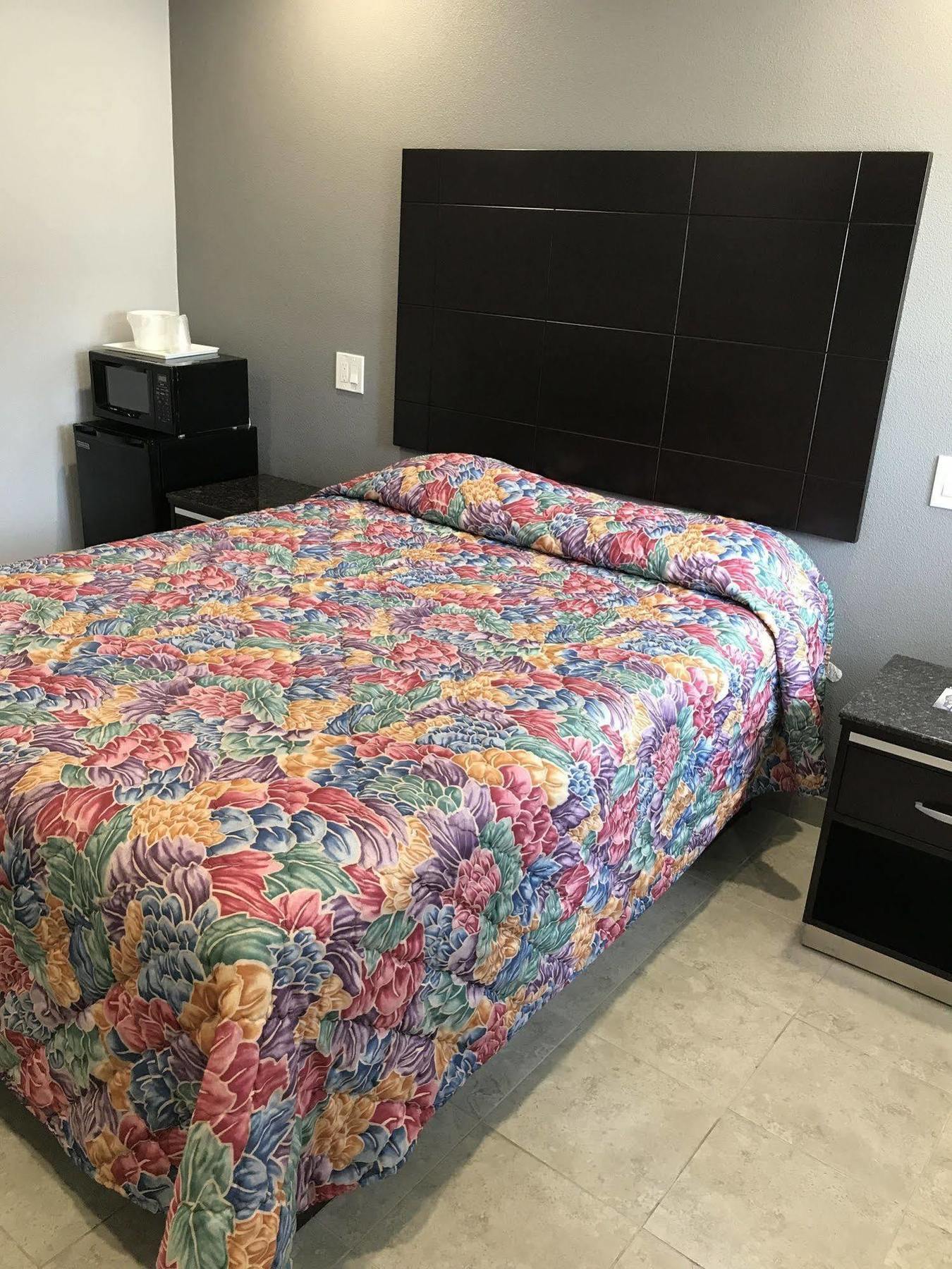 Scandia Motel Carlsbad Zewnętrze zdjęcie